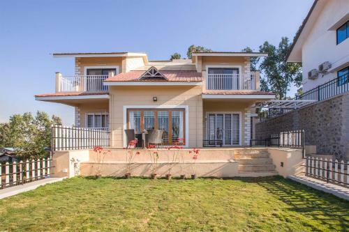 Villa Symphony By Vista Rooms