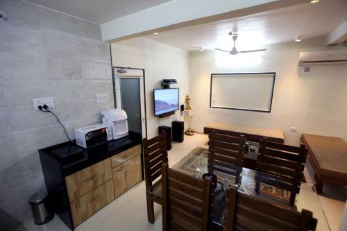 Yash Villa