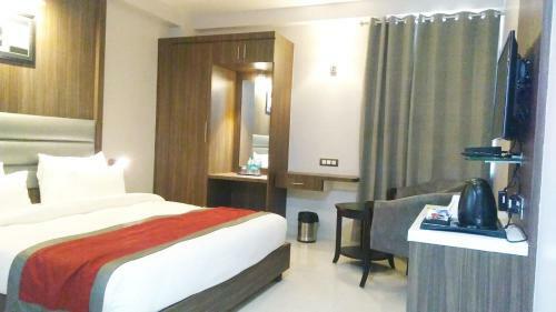 Hotel Amrapali Residency