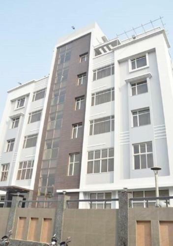 Hotel Amrapali Residency