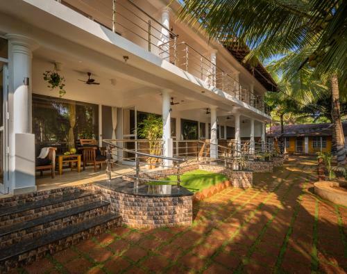 Hotel Crystal Goa Emerald Edition