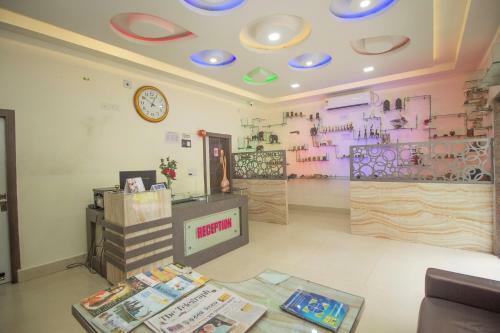 Hotel Oyo 43883 Shine View