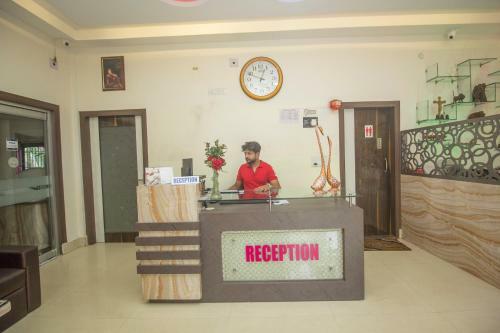 Hotel Oyo 43883 Shine View