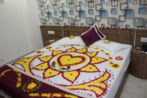 Hotel Gkm Grand