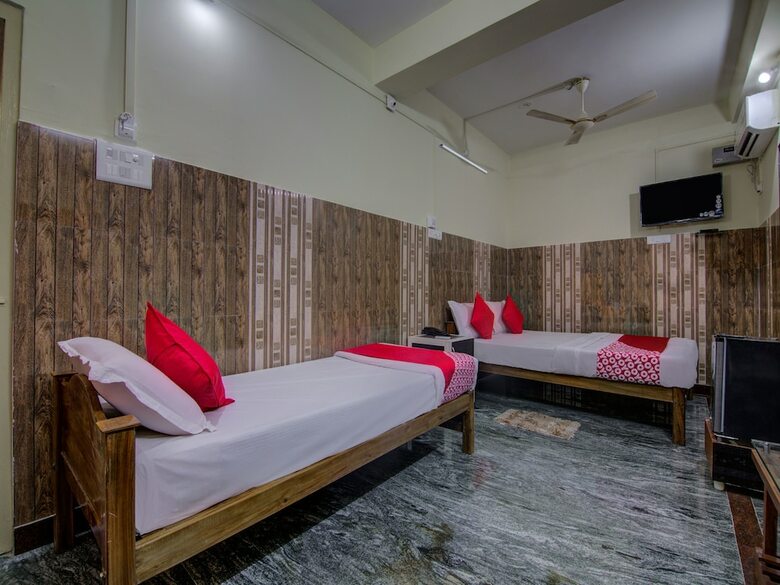 Hotel V Knot Residency