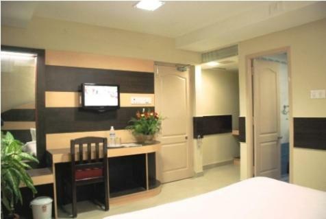 Mgr Regency Hotel