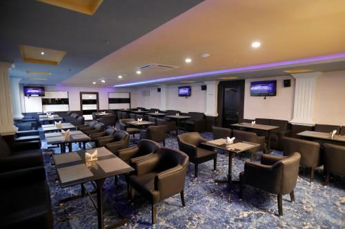 Hotel Rkn Elite