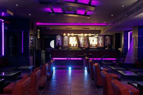 Hotel P R Pride Inn