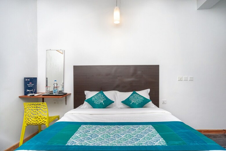 Hotel Oyo 19520 Le Royal Muraa