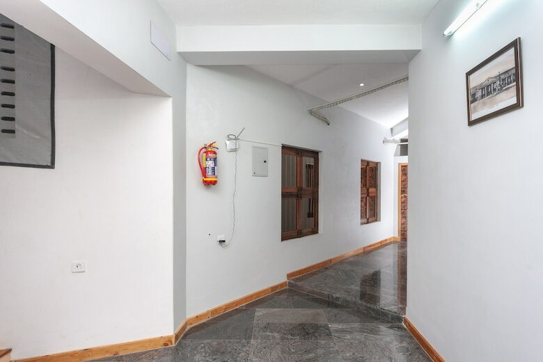 Hotel Oyo 19520 Le Royal Muraa