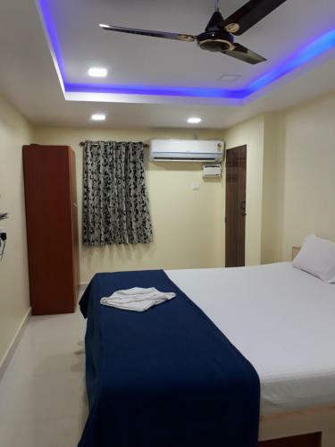 Hostal Om Guest House