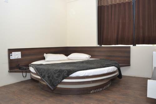 Hotel R Inn