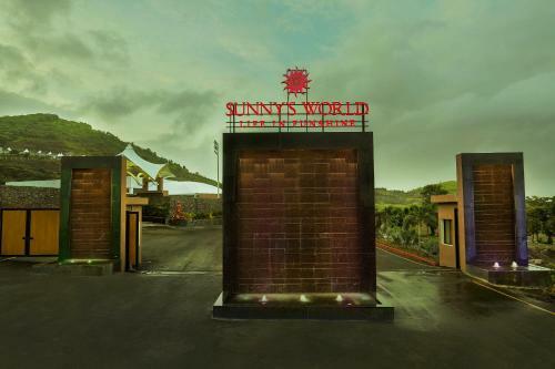 Hotel Sunny's World