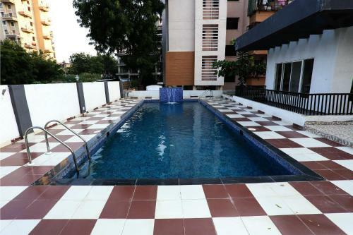 Platinum Heights Apartments