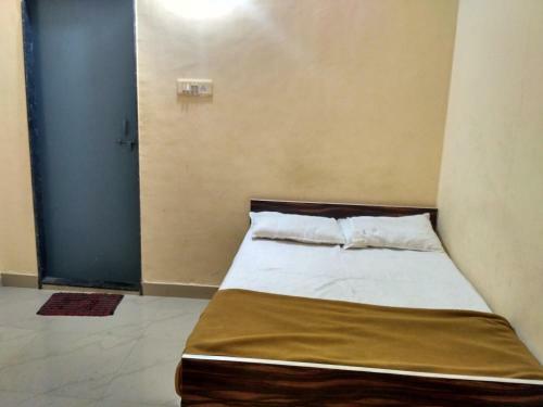 Hotel Samrudhhi Lodge