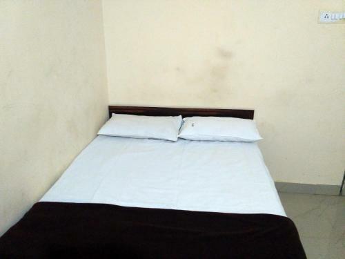 Hotel Samrudhhi Lodge