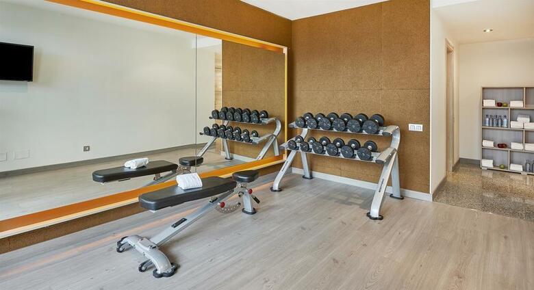 Hotel Hesperia A Coru�a Centro