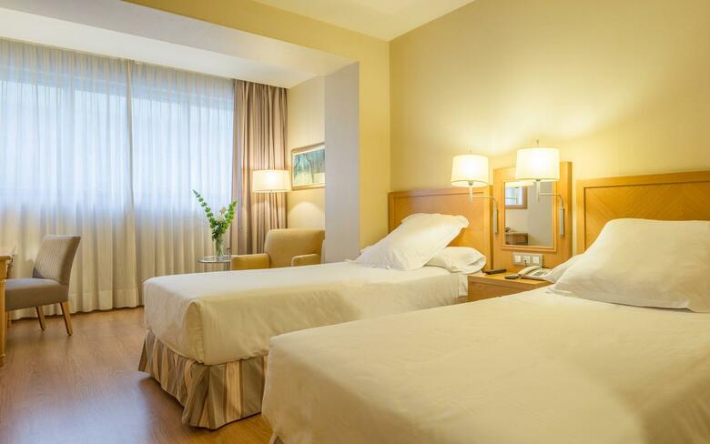 Hotel Hesperia A Coru�a Centro