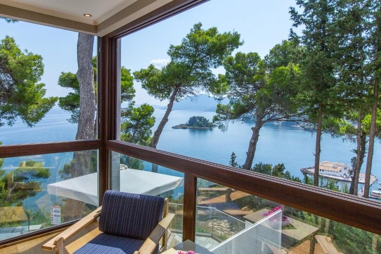 Hotel Corfu Holiday Palace