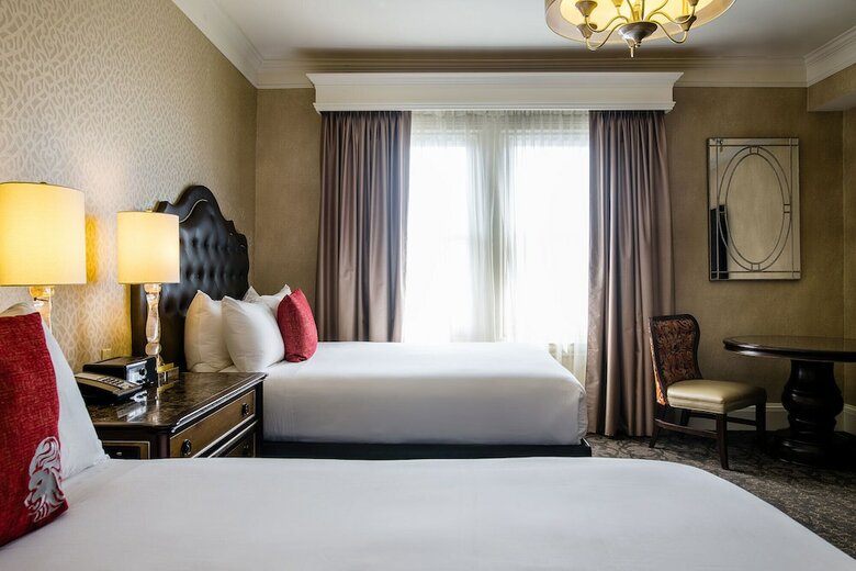 Hotel Lenox
