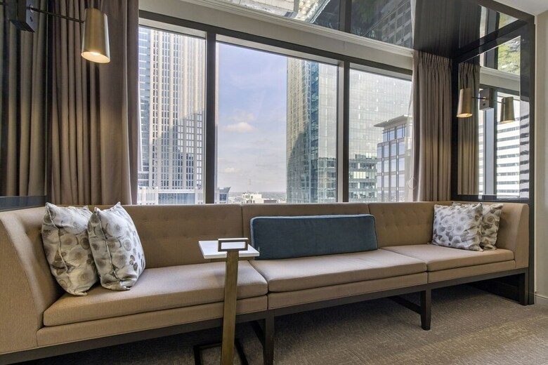 Omni Charlotte Hotel