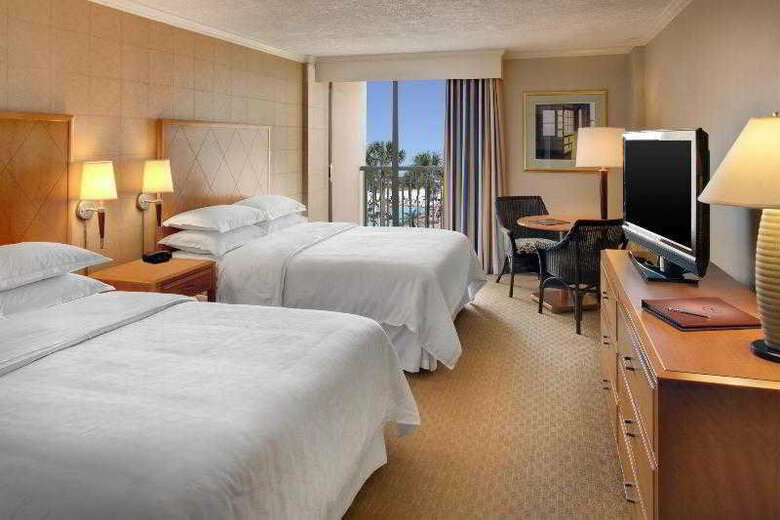 Hotel Sheraton Sand Key Resort