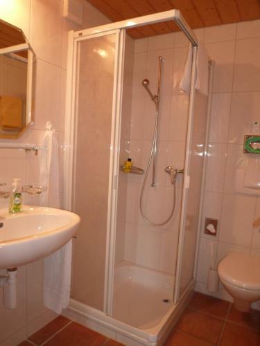 Bed & Breakfast Pension Chalet Berkana