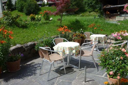 Bed & Breakfast Pension Chalet Berkana