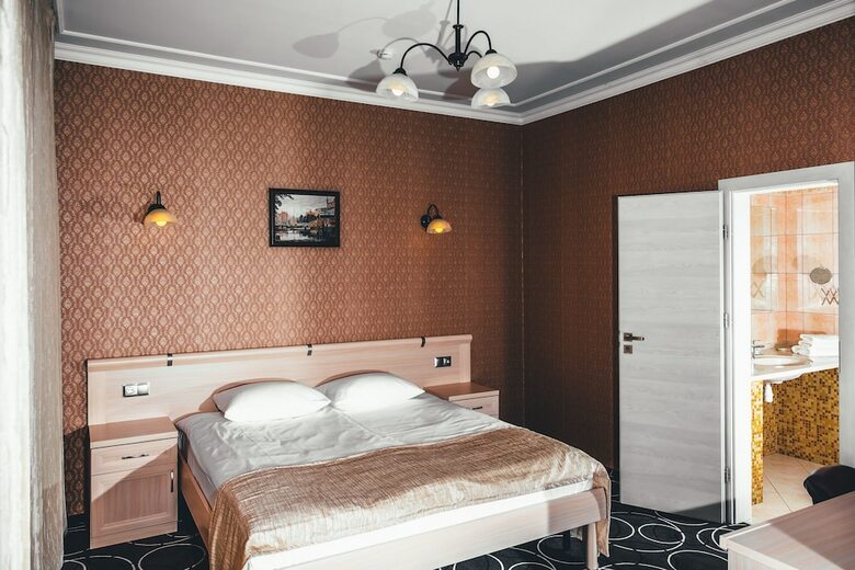 Apriori Hotel