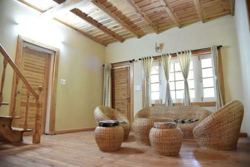 Hotel Stay Apart Wood Castle Resort