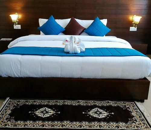 Hotel Holiday Hill
