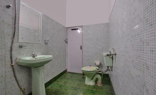 Hotel Sahil Palace