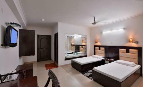 Hotel Sahil Palace