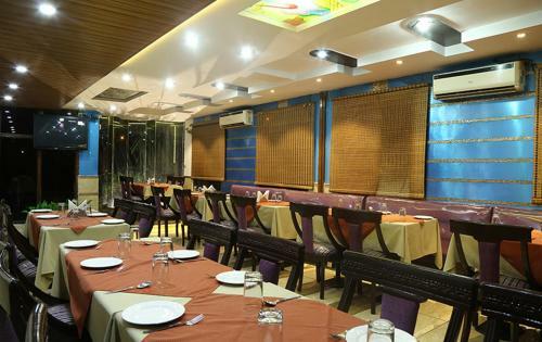Hotel Sahil Palace
