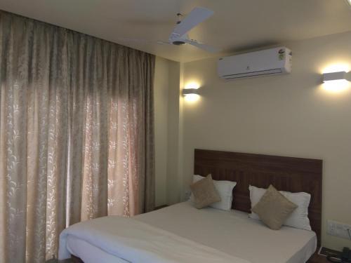 Hotel Manasi Pride