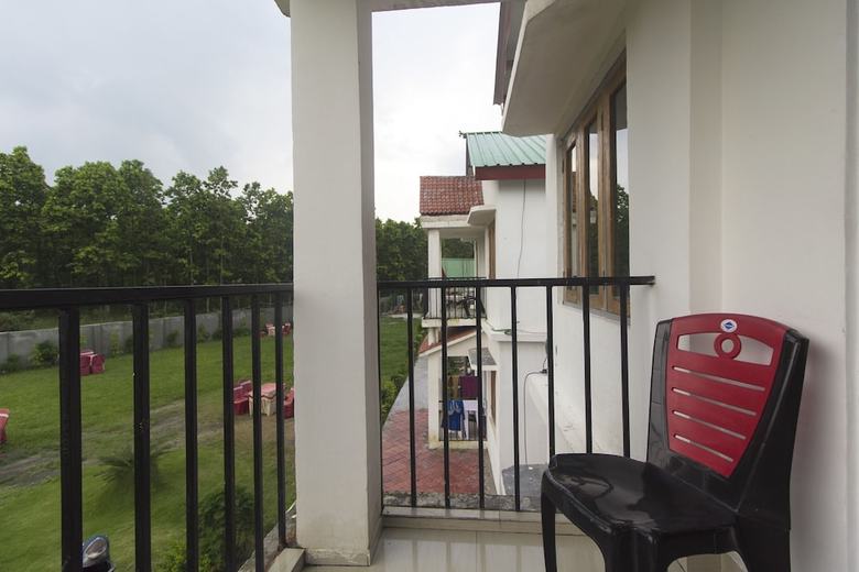 Oyo 13754 Brindawan Hotel And Resorts