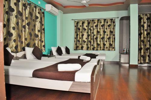 Hotel Debjyoti