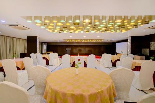 Mount Milestone Hotel And Banquets