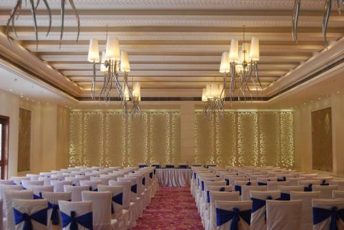 Barsana Hotel & Resort