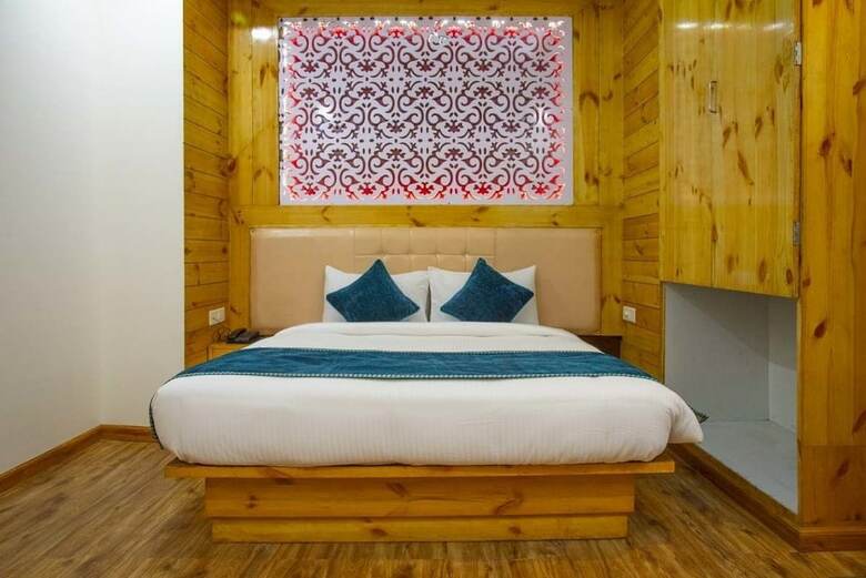 Hotel Jade Vine Resort