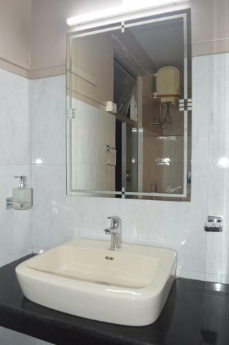 Hostal Orange Homestay