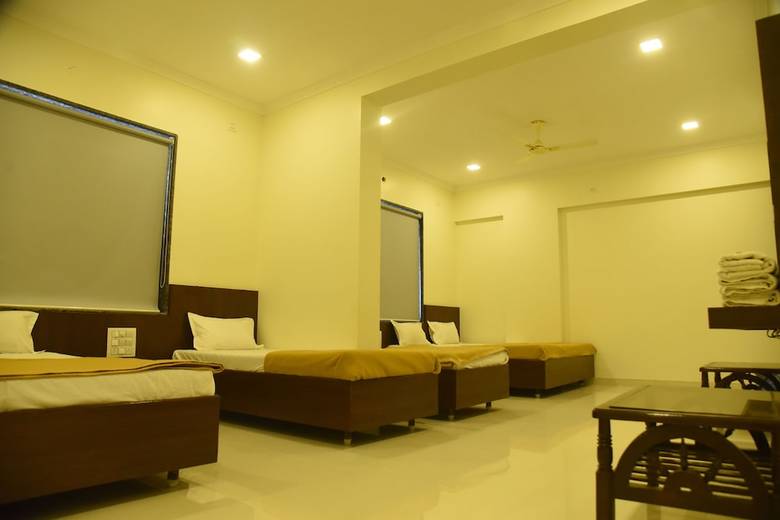 Hotel Sai Vidisha Palace