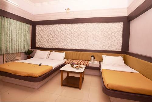 Hotel Saideep Villas