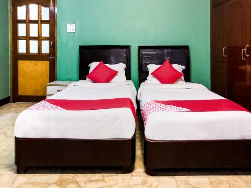 Hotel Oyo 19878 Apr Guest House