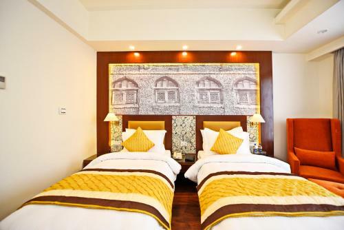 Hotel Regenta Central Point Srinagar