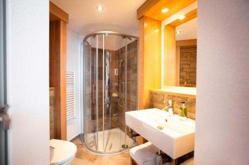 Berghotel Tr�bsee