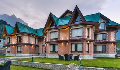 Hotel Village Walk