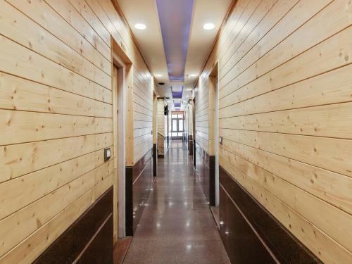 Hotel Oyo 16066 Chinar Comforts