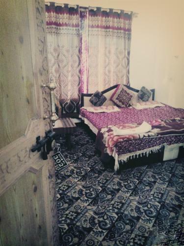 Hotel First Kashmir