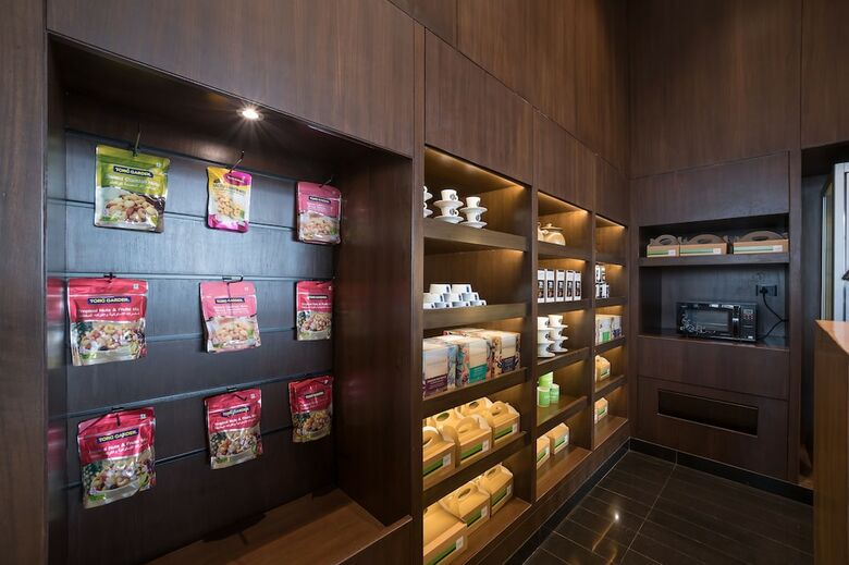 Hotel Courtyard By Marriott Surat